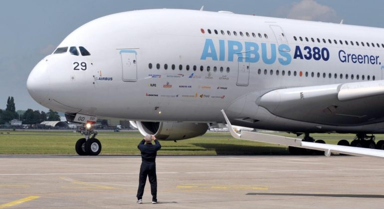 Airbus-ი 15 000 თანამშრომელს გაათავისუფლებს