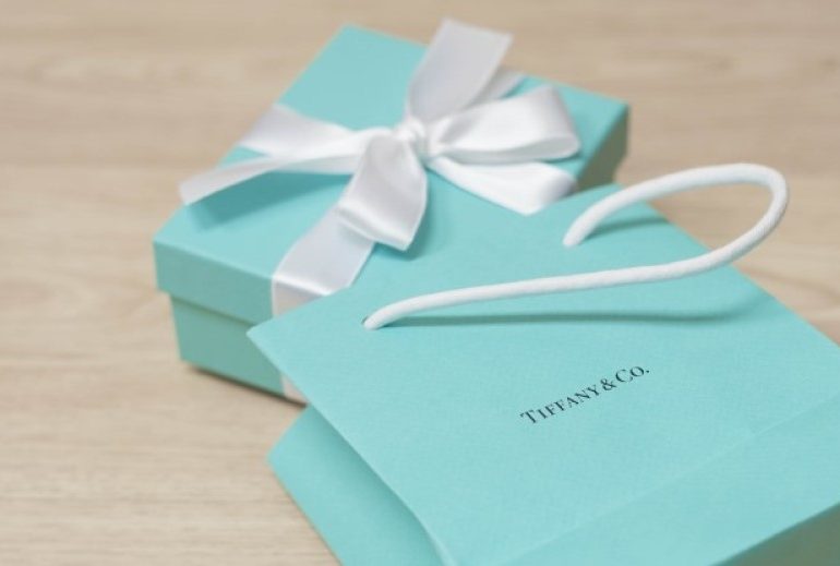 LVMH Seals Tiffany Deal for $16.2 Billion