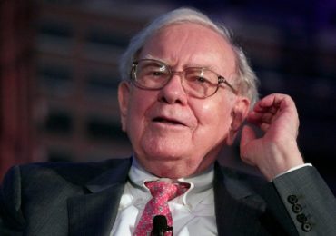 Warren Buffett's $90 billion Apple stake is now 43% of Berkshire Hathaway's entire stock portfolio