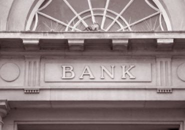 ნდობა ბანკებისადმი საქართველოსა და მსოფლიოში