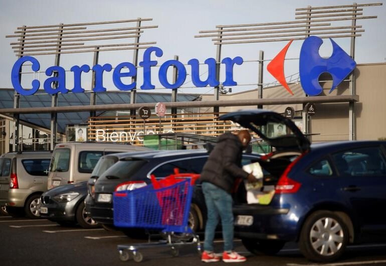 Carrefour-ისა და კანადური Couche-Tard-ის გაერთიანების გეგმები ჩაიშალა - Reuters
