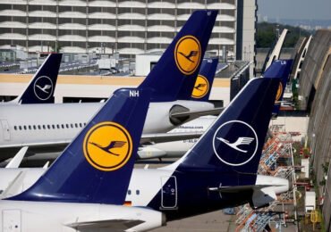 Lufthansa CEO sees bookings tripling in Summer 2021: media