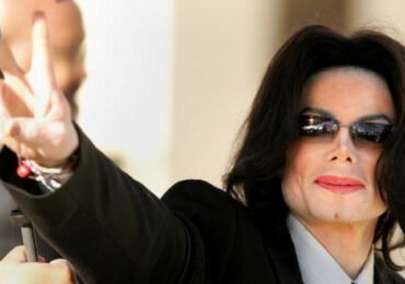 Michael Jackson: Neverland Ranch 'sold to billionaire for $22m'