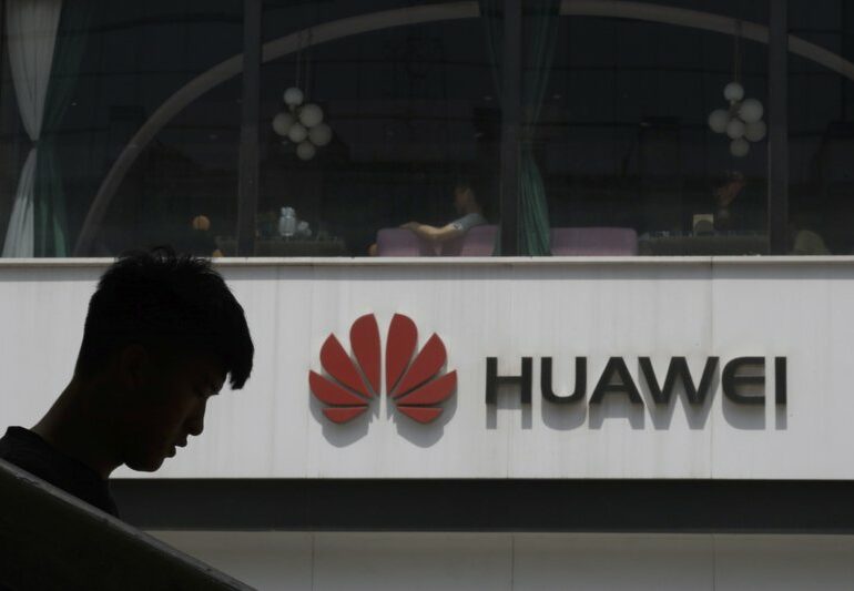 Huawei-მ დასაკეცი სმარტფონი წარადგინა, თუმცა მხოლოდ ჩინეთის ბაზრისთვის