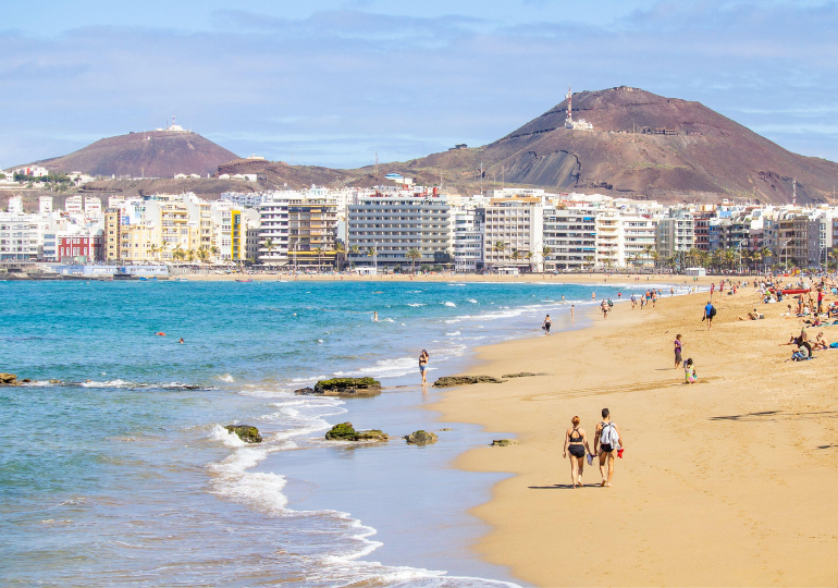 ესპანეთის საზაფხულო ტურიზმის შემოსავლები პანდემიამდელი პერიოდის 65%–ს მიაღწევს - Exceltur