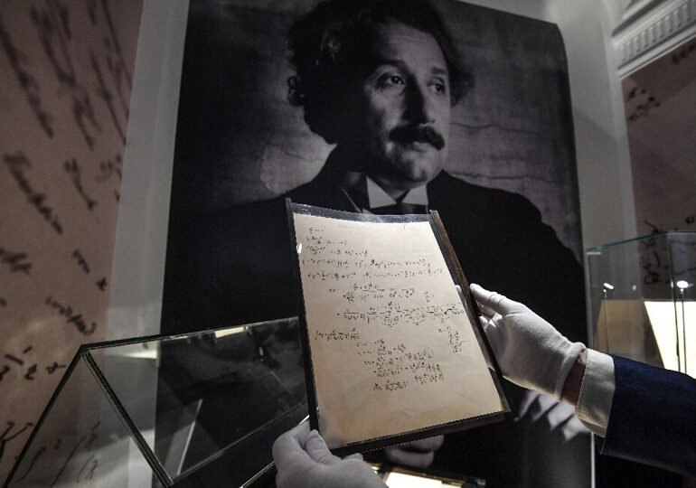 ალბერტ აინშტაინის ხელნაწერი აუქციონზე $13 მილიონ აშშ დოლარად გაიყიდა