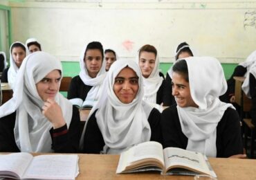 თალიბანის განცხადებით, ავღანელი გოგონები სკოლებში მარტიდან დაბრუნდებიან