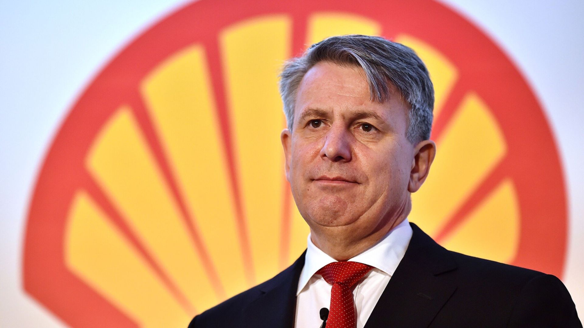 Shell-ის გენერალური დირექტორი თანამდებობას ტოვებს • Forbes Georgia