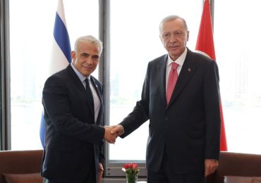 ისრაელისა და თურქეთის ლიდერები ერთმანეთს პირისპირ 2008 წლის შემდგომ პირველად შეხვდნენ