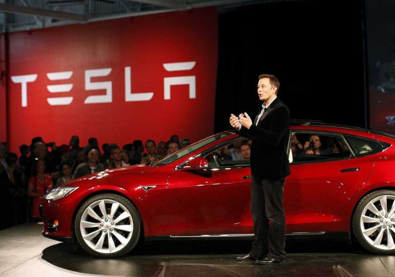ილონ მასკმა Tesla-ს $1.95 მილიარდის აქციები ქველმოქმედებისთვის გაიღო