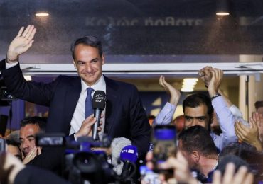 საბერძნეთის პრემიერ-მინისტრმა არჩევნებში გაიმარჯვა, თუმცა 48%-იანი ბარიერი ვერ გადალახა