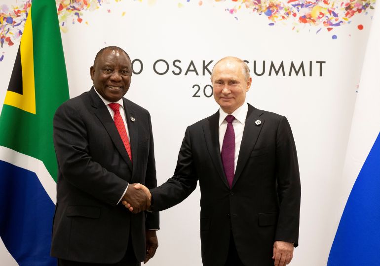 ICC-ის ორდერის მიუხედავად, სამხრეთი აფრიკა პუტინს BRICS-ის სამიტზე დასწრების უფლებას აძლევს