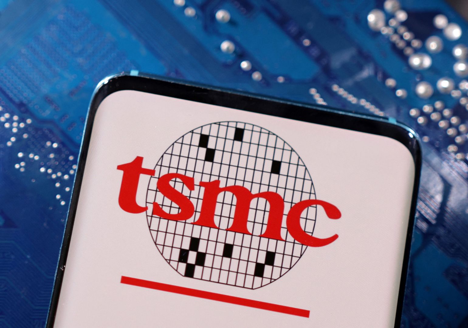 წინასწარი შეფასებით, TSMC-ის მოგება II კვარტალში 27%-ით შემცირდა