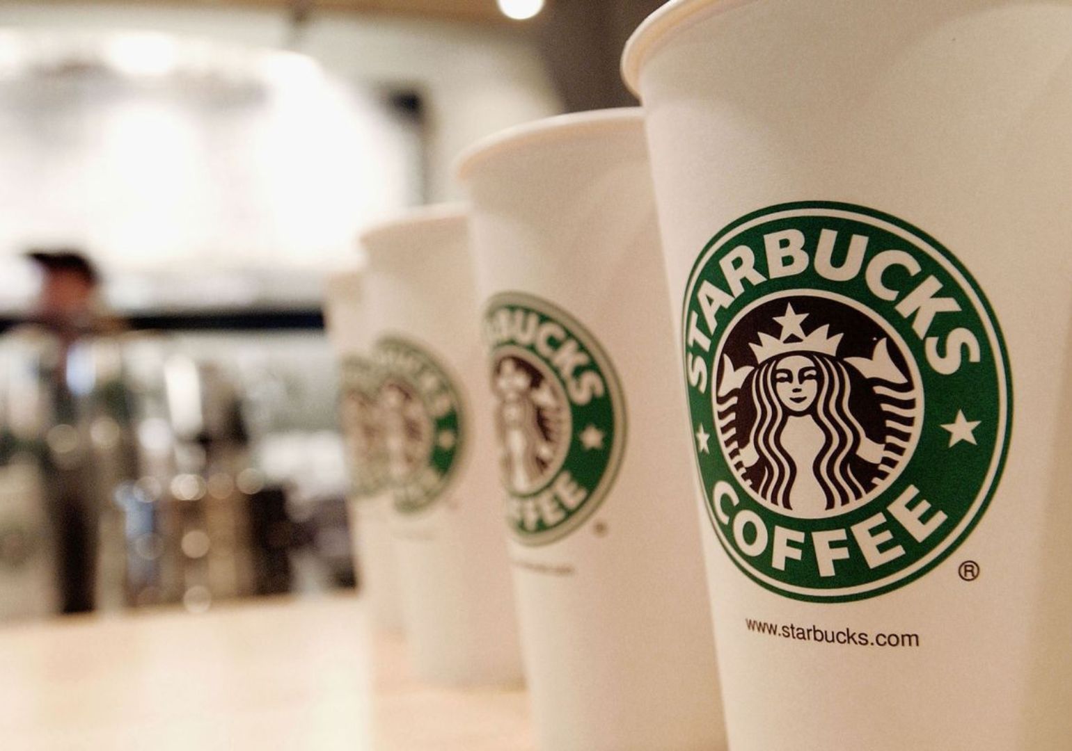Starbucks-ის კვარტალურმა გაყიდვებმა რეკორდულ ნიშნულს მიაღწია
