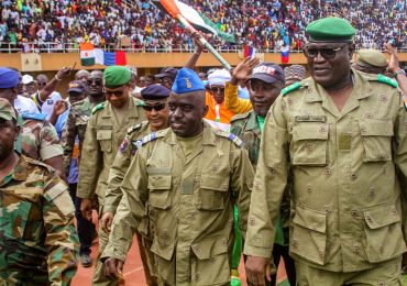 აფრიკის სახელმწიფოები ნიგერში 25,000 სამხედროს გასაგზავნად მზად არიან