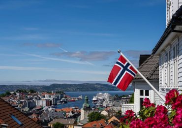 ნორვეგია რუსი ტურისტებისთვის საზღვარს კეტავს
