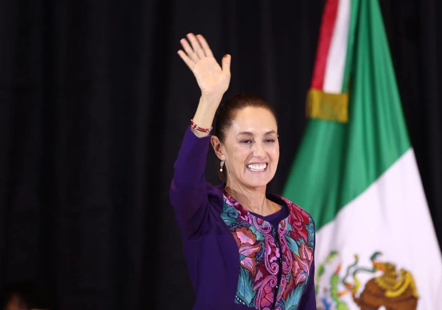 ეგზიტპოლების შედეგებით მექსიკას პირველი პრეზიდენტი ქალი ეყოლება
