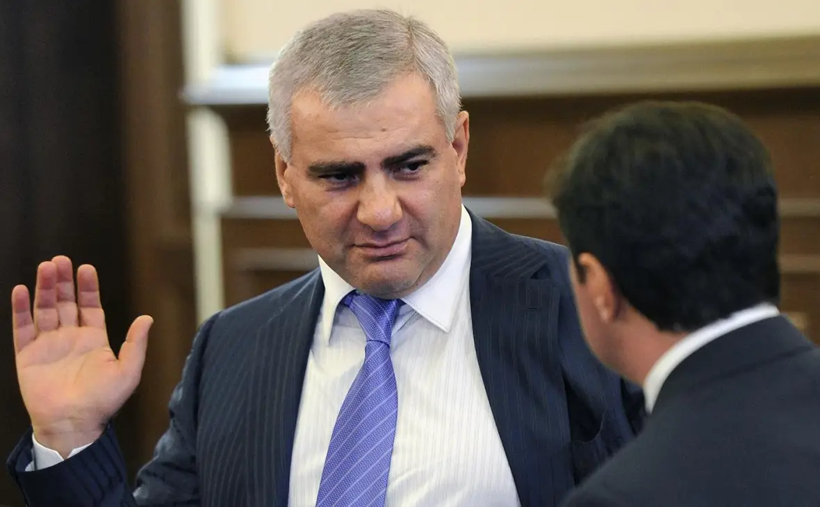 ერევანში მილიარდერი სამველ კარაპეტიანი დააკავეს