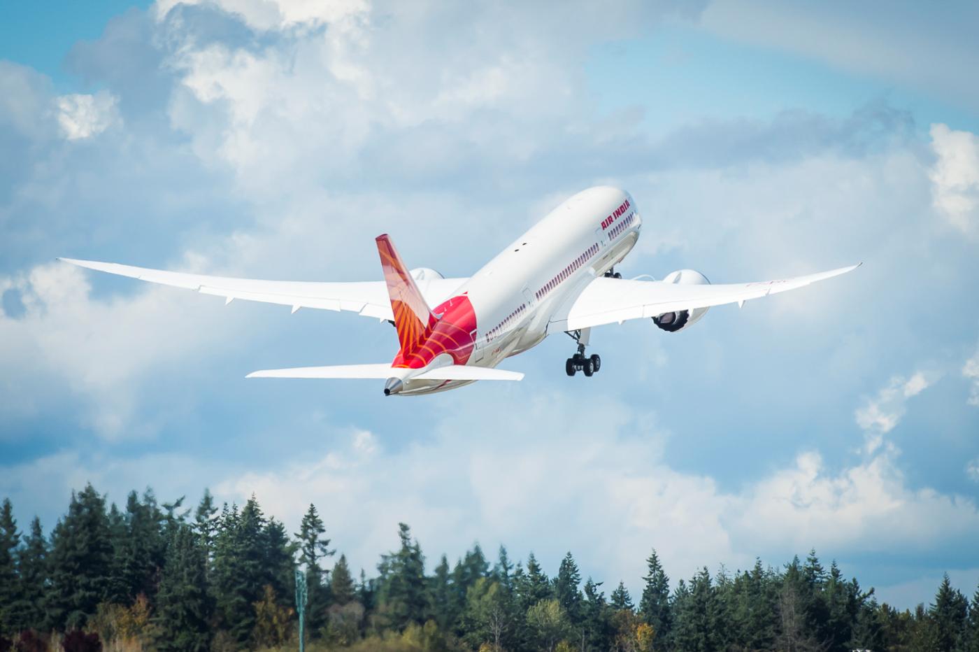 Air India-ს თვითმფრინავის ჩამოვარდნის შემდეგ Boeing-ის აქციების ფასი 8%-ით დაეცა