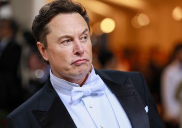Tesla-ს აქციების ფასის ვარდნის გამო, მასკის ქონება $12 მილიარდით შემცირდა