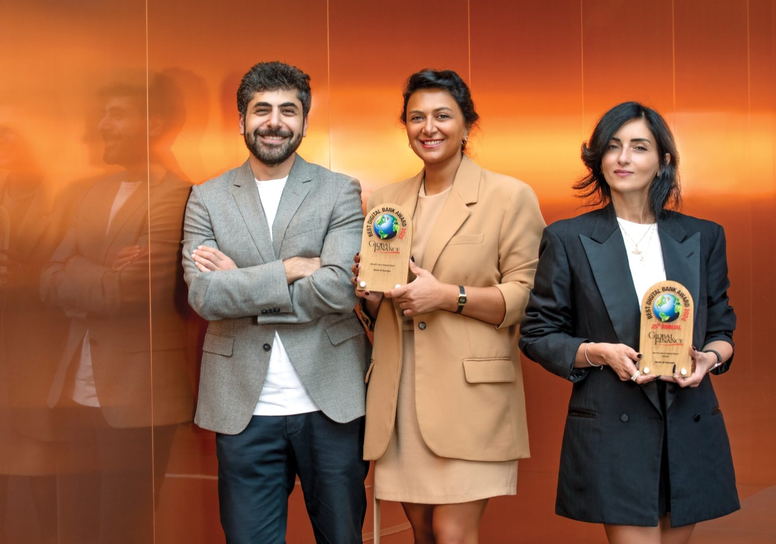 მსოფლიოს საუკეთესო ციფრული ბანკის შემქმნელები