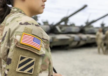 დონალდ ტრამპმა თავდაცვის $1-ტრილიონიან ბიუჯეტს ხელი მოაწერა