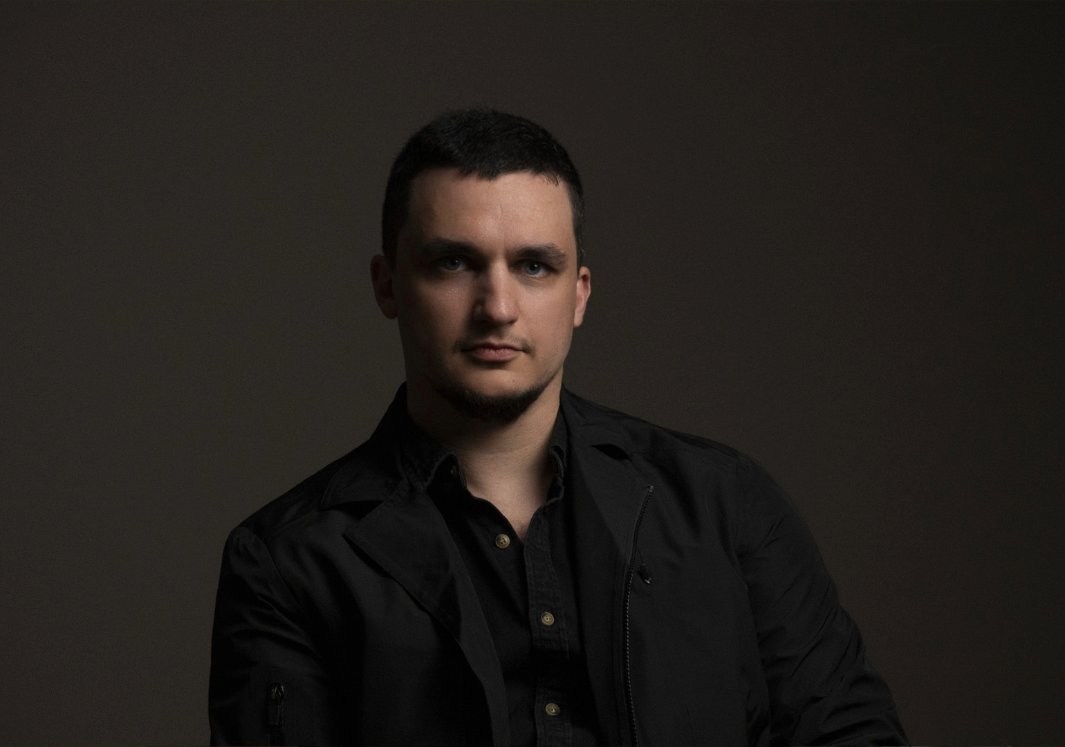 Inside Nikolas Gekko’s Visual Worlds