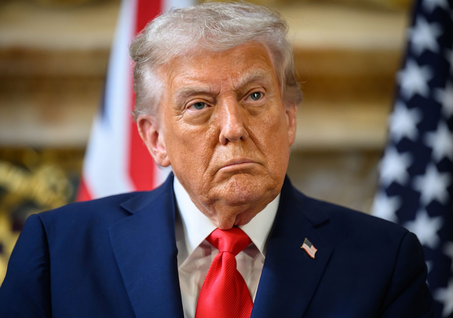 ტრამპი ევროპულ ქვეყნებს, რომლებმაც გრენლანდიაზე სამხედროები გაგზავნეს, 10%-იან ტარიფს დაუწესებს