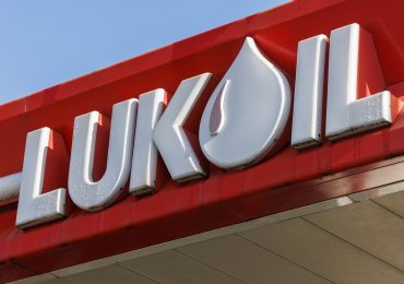 ამერიკული Carlyle Group-ი Lukoil-ის უცხოური აქტივების შესყიდვას დათანხმდა