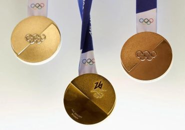 ქვეყნები, რომლებიც ოლიმპიელებს ოქროს მედლისთვის $100,000-ს ან მეტს გადაუხდიან