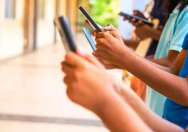 პორტუგალიამ 16 წლამდე ასაკის მოზარდებისთვის სოცმედიის გამოყენება აკრძალა