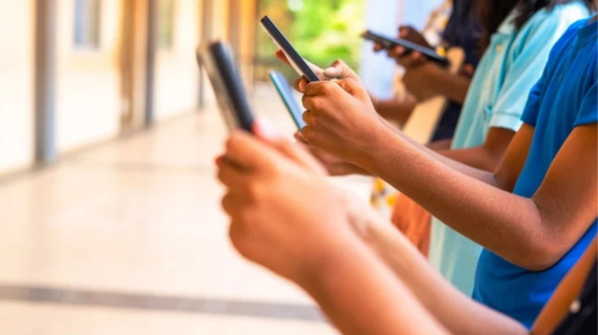 პორტუგალიამ 16  წლამდე ასაკის მოზარდებისთვის სოცმედიის გამოყენება აკრძალა