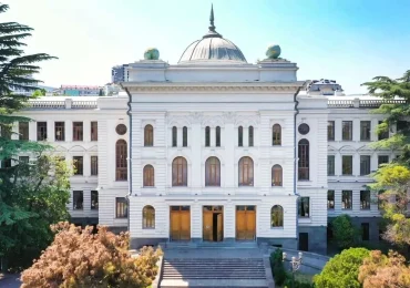 რომელ ფაკულტეტებზე მიიღებენ სტუდენტებს სახელმწიფო უნივერსიტეტები?