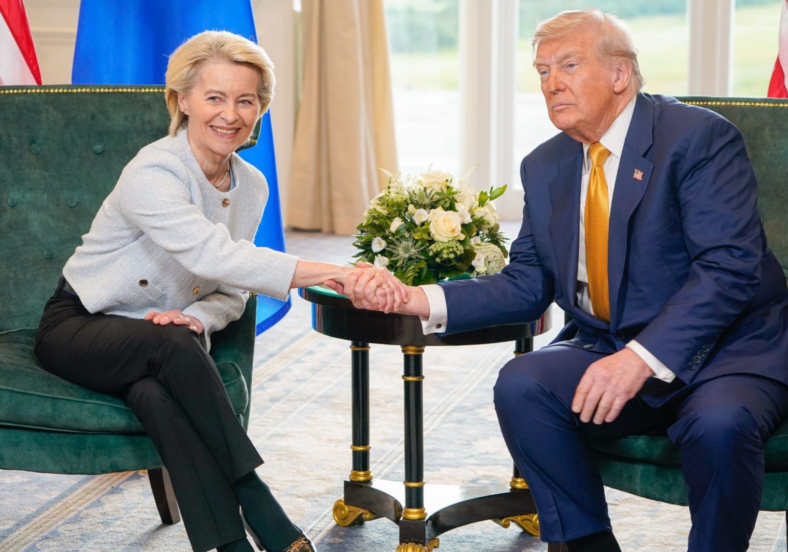 ევროპარლამენტში აშშ-თან დადებული სავაჭრო შეთანხმების პირობებზე კონსენსუსს მიაღწიეს