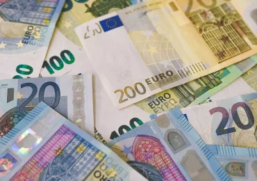 Eurostat: რეალური საათობრივი ანაზღაურების დინამიკა ევროკავშირში 2020-2025 წლებში