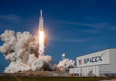 Bloomberg: SpaceX-ი $2-ტრილიონიან IPO-ს გეგმავს