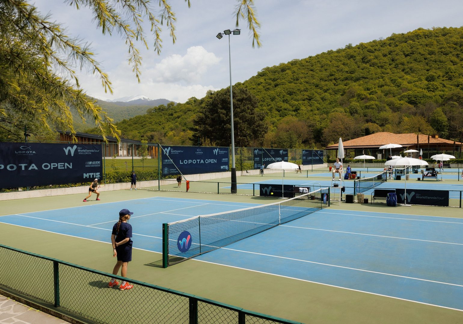 ლოპოტაზე საერთაშორისო ტურნირი - LOPOTA TENNIS OPEN მიმდინარეობს