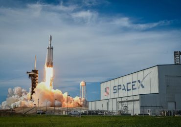 Forbes: რა უნდა გაითვალისწინოთ IPO-მდე SpaceX-ში ინვესტირებისას?