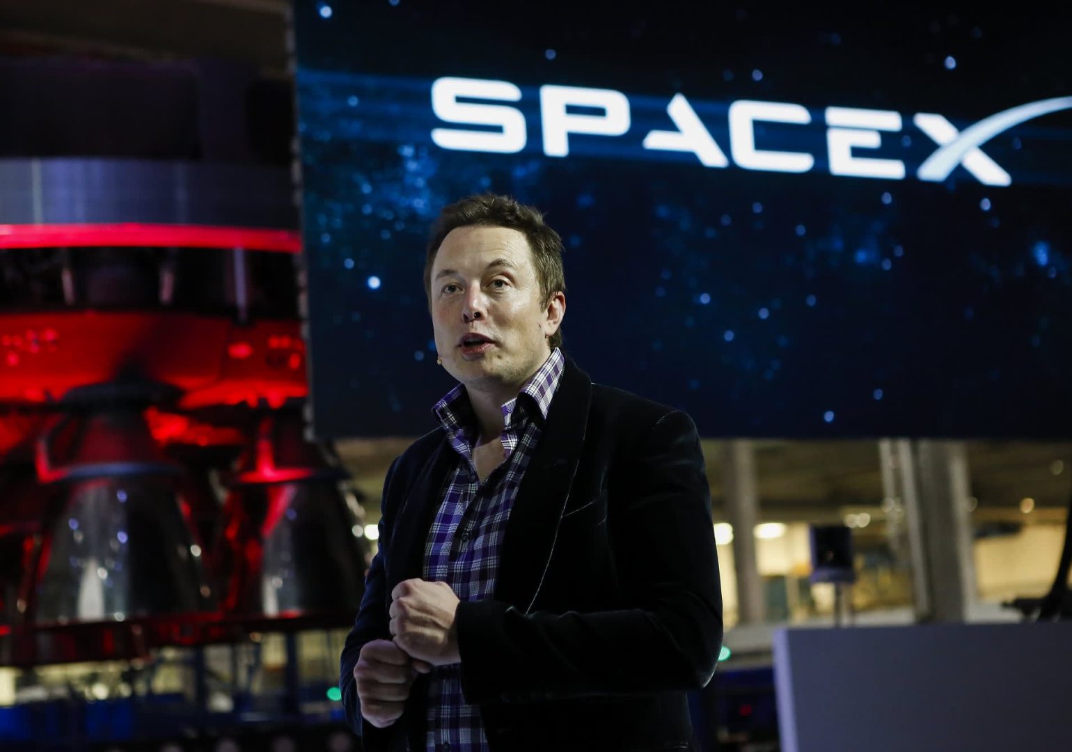 Reuters: მასკის SpaceX-ი IPO-ს აქციაზე $135-ის ღირებულებით გეგმავს