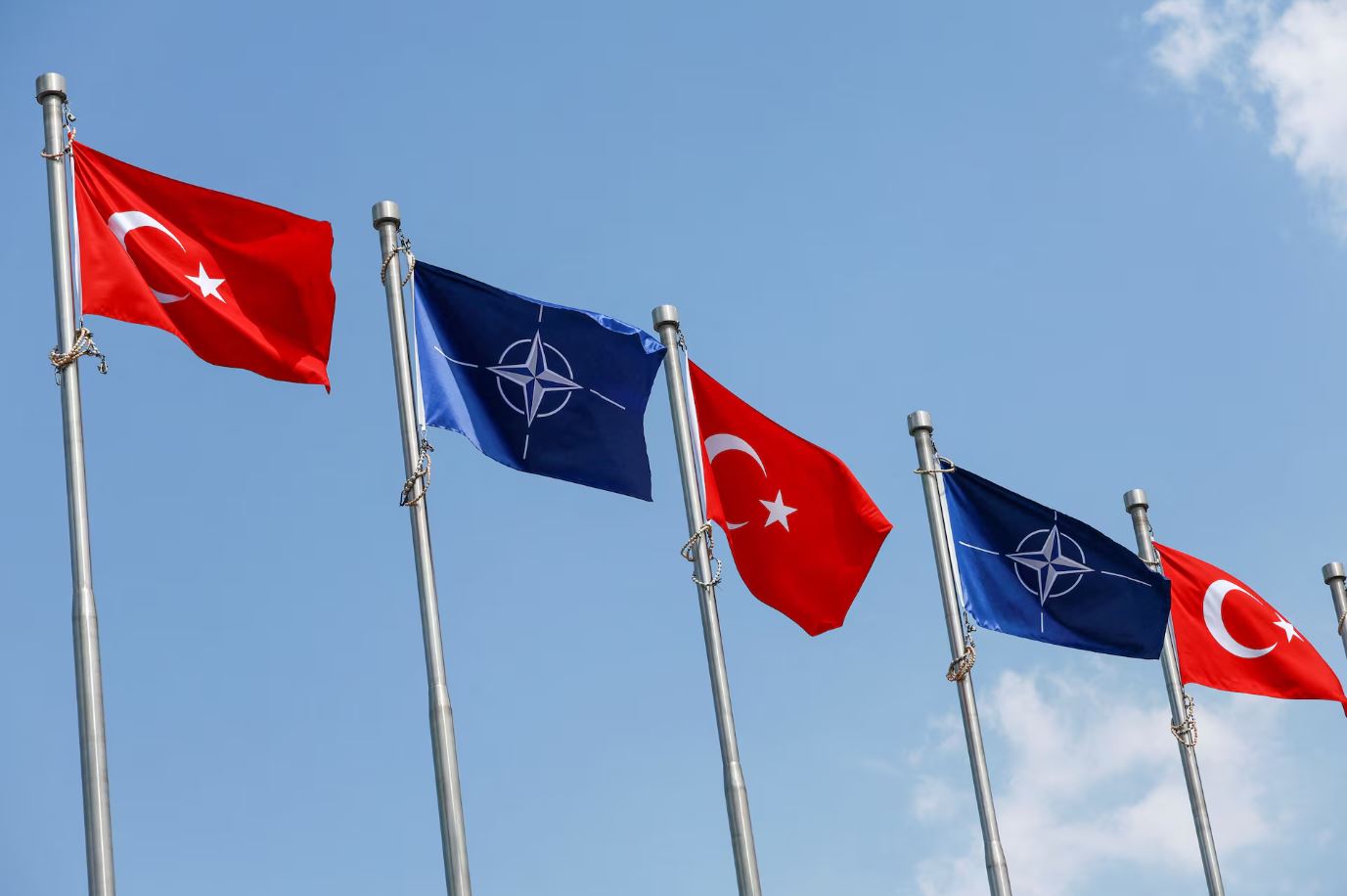 NATO-ს სამიტი ანკარაში: ვინ დაესწრება და რას უნდა ველოდოთ?