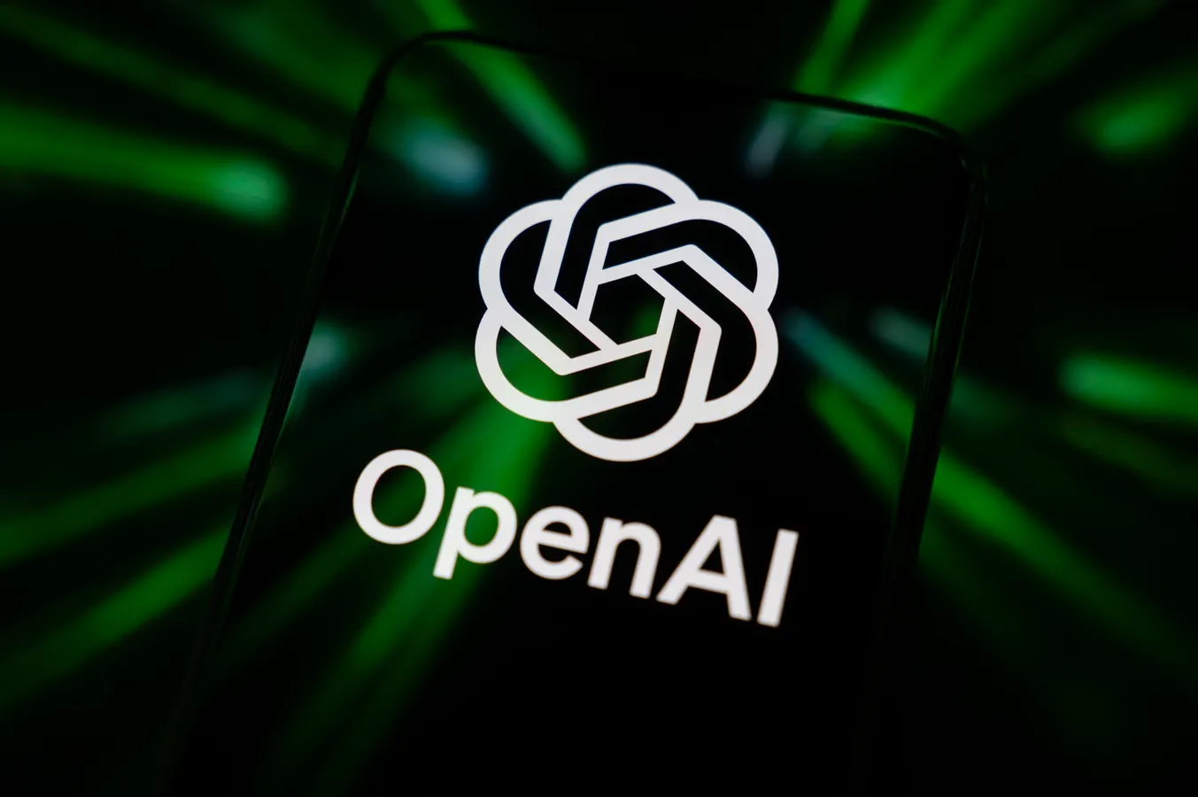 OpenAI Anthropic-ის Mythos-ის კონკურენტ AI-მოდელს გამოუშვებს