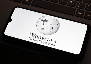 Wikipedia მაისში სერვერების შეფერხებაში OpenAI-ის AI-აგენტებს ადანაშაულებს